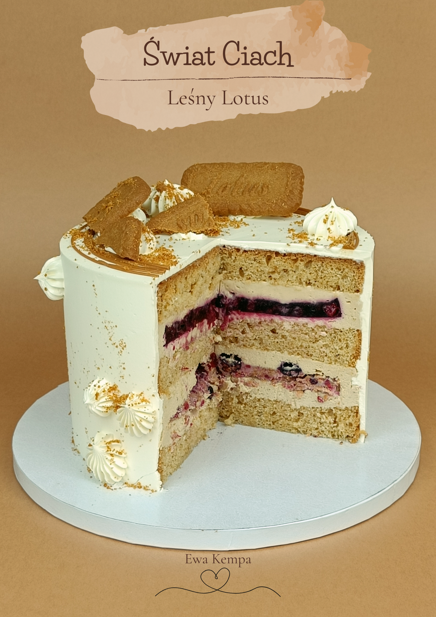 Tort Leśny Lotus z kremem Lotus i owocami leśnymi